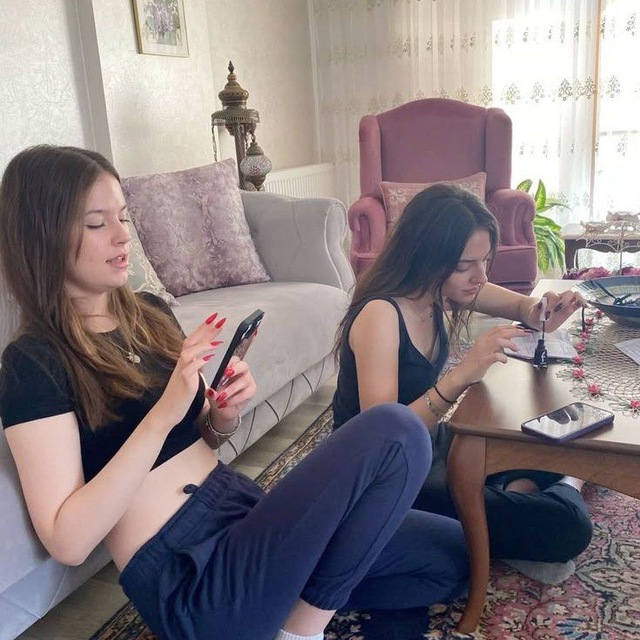 TÜRK LİSELİ AMATÖR İFŞA