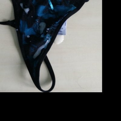 CUM Tribute Schlüpfer Vollspritzen